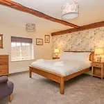 펜션 Copmanthorpe Hall *