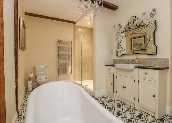 Copmanthorpe Hall Holiday home York